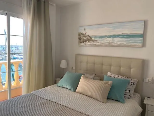 Marina Port Sea View Apartamento